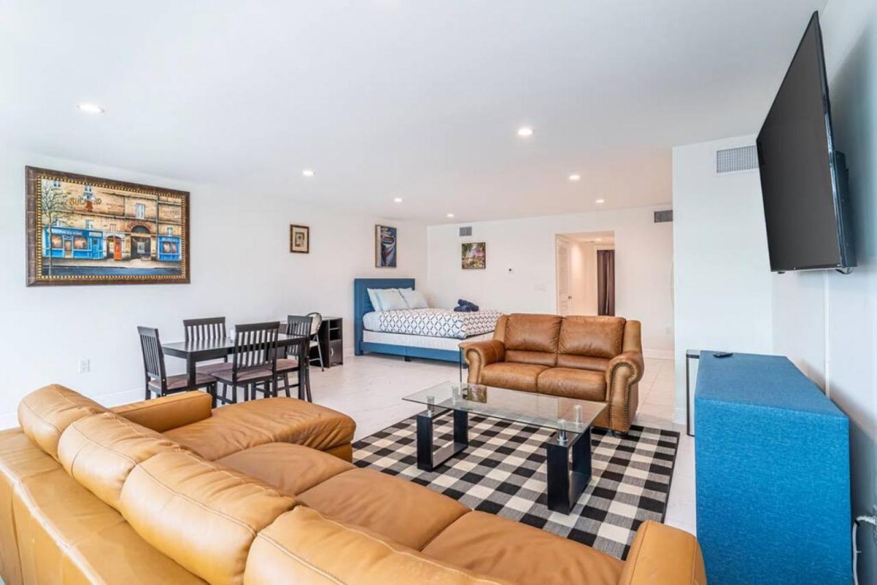 The Purple Pelican Beachfront With Ocean Balcony Unit 3 فورت لودرديل المظهر الخارجي الصورة