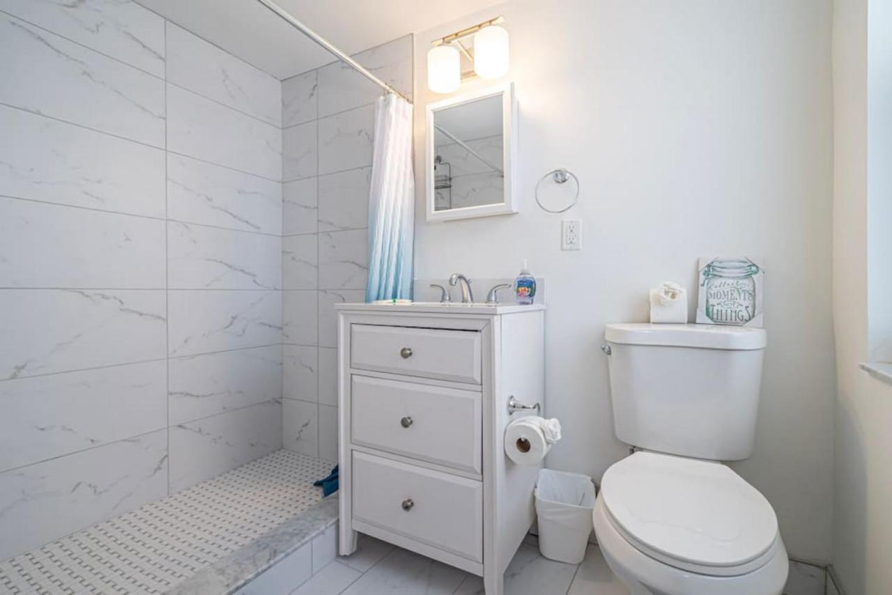 The Purple Pelican Beachfront With Ocean Balcony Unit 3 فورت لودرديل المظهر الخارجي الصورة