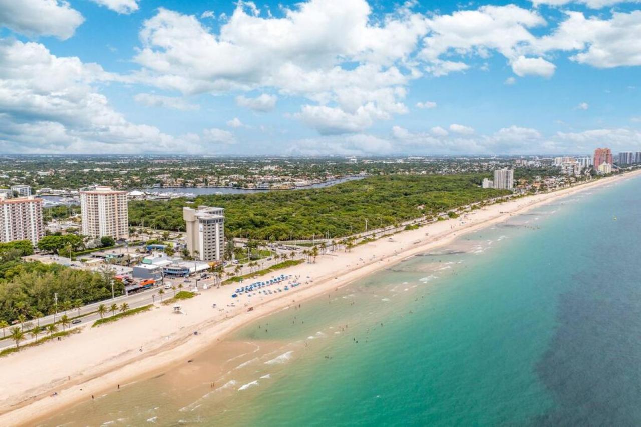 The Purple Pelican Beachfront With Ocean Balcony Unit 3 فورت لودرديل المظهر الخارجي الصورة